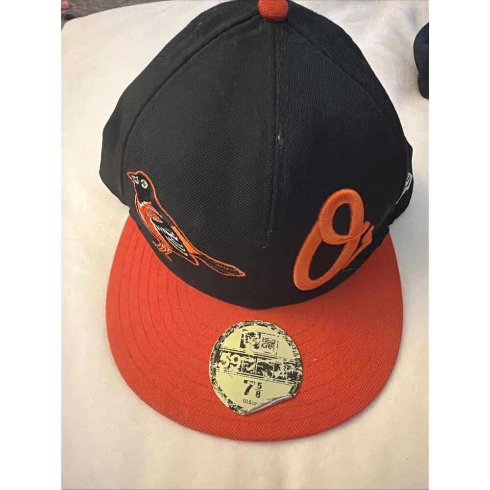 Baltimore Orioles Hat 7‎ 5/8 Flat Bill 59Fifty Bird On Front
